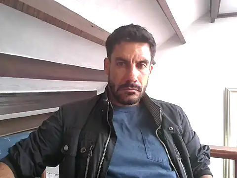 Snapshot of elkike1980 chatting on April 2026 04:19:01 PM elkike1980 online show from April 2026 04:19:01 PM