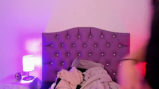 Nyx nayla online show from January 2025 08:31:02 PM