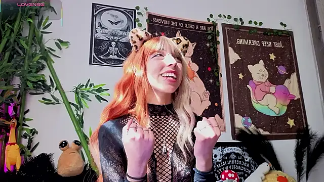 Nyx nayla online show from February 2026 07:59:01 PM