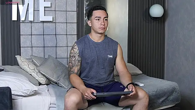 Ryan Hunt online show from November 2025 08:13:02 AM