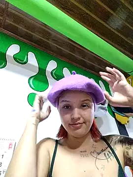 Snapshot of LorenRosse chatting on March 2025 03:01:01 AM LorenRosse online show from March 2025 03:01:01 AM