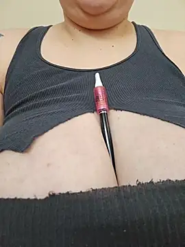 Snapshot of DevilDahm chatting on March 2026 08:59:02 PM DevilDahm online show from March 2026 08:59:02 PM