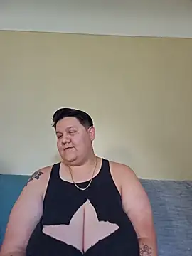 DevilDahm online show from June 2026 12:04:02 AM