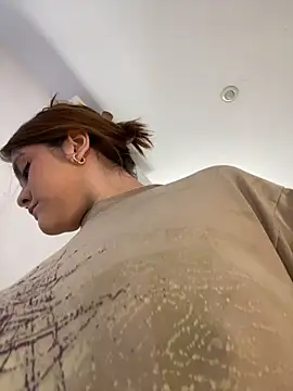 Sthef Castle online show from March 2026 12:09:01 PM