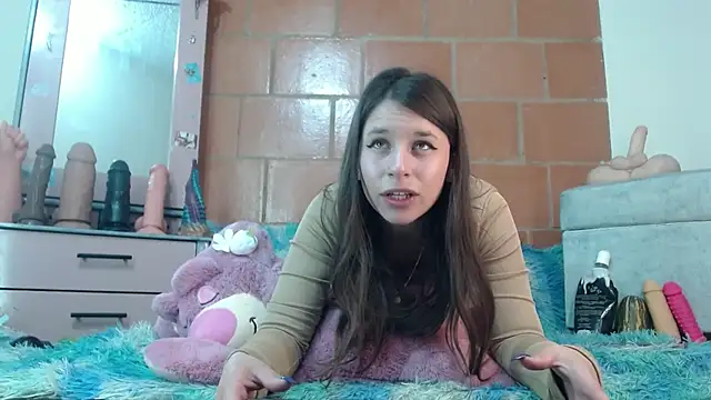 RubyEmerald online show from February 2026 06:28:01 PM