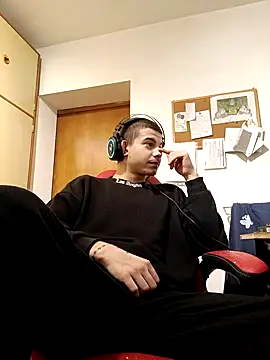 BigDickEnrg7195 online show from February 2025 11:53:01 PM