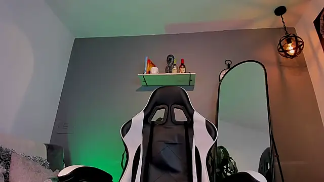 jaxon colton online show from February 2025 02:56:02 PM