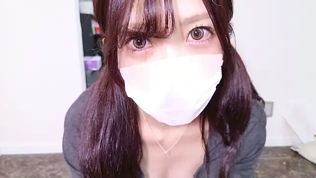 Snapshot of oxo_yuna_oxo chatting on May 2026 01:17:01 PM oxo yuna oxo online show from May 2026 01:17:01 PM