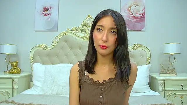 Snapshot of NicoleLimp chatting on January 2025 03:33:01 AM NicoleLimp online show from January 2025 03:33:01 AM