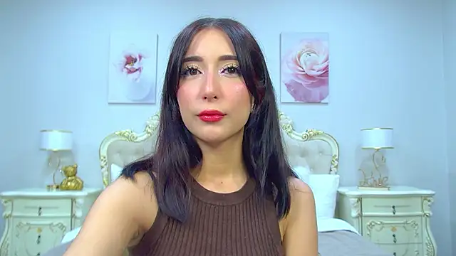 Snapshot of NicoleLimp chatting on January 2025 06:12:01 AM NicoleLimp online show from January 2025 06:12:01 AM