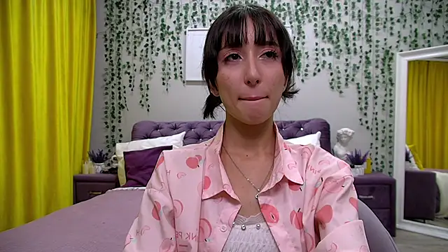 Snapshot of NicoleLimp chatting on February 2025 04:41:02 PM NicoleLimp online show from February 2025 04:41:02 PM