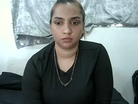 GORGEOUSLIPS online show from February 2026 05:58:02 AM