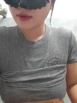 girldam95 online show from July 2026 04:05:01 AM