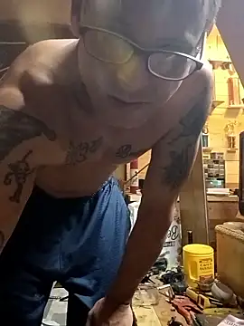 Buffshagswell online show from December 2025 04:17:02 AM