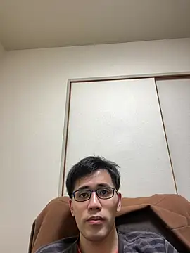 ryusei18570 online show from March 2025 05:45:01 PM