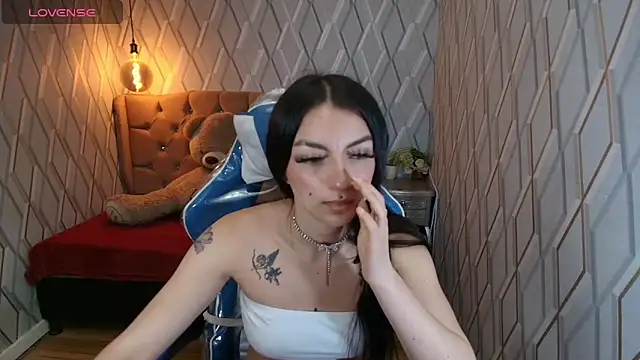 Angelchristix online show from September 2025 01:12:02 PM