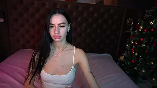 Snow WhiteeeX online show from December 2025 06:43:01 AM