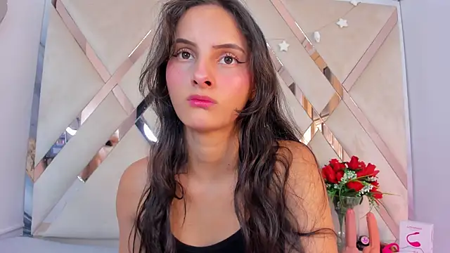 ninaht online show from November 2025 09:00:02 PM