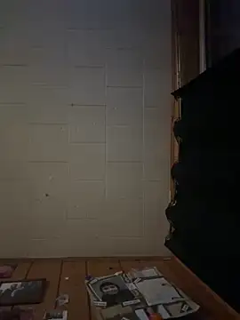 johnnyyyahh online show from February 2025 01:19:02 PM