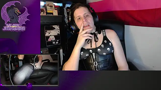 Snapshot of Rae-Suon chatting on January 2025 09:58:01 PM Rae-Suon online show from January 2025 09:58:01 PM