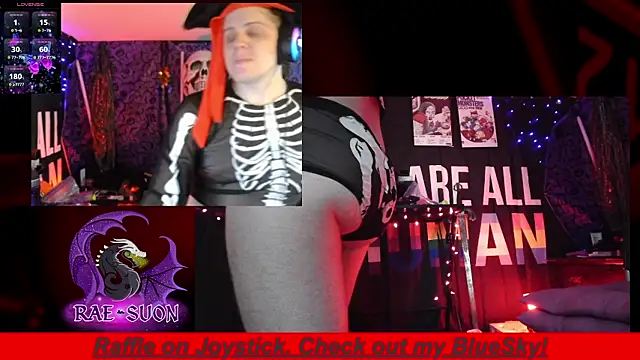 Snapshot of Rae-Suon chatting on October 2025 03:09:02 AM Rae-Suon online show from October 2025 03:09:02 AM