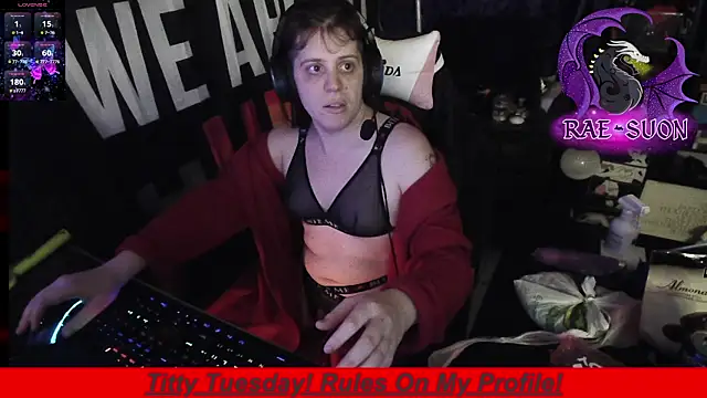 Rae-Suon online show from November 2025 03:20:01 AM