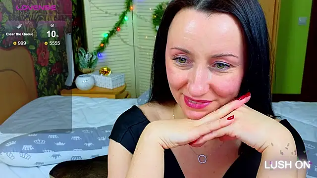Snapshot of Roxyy_Star chatting on December 2024 07:08:01 AM Roxyy Star online show from December 2024 07:08:01 AM