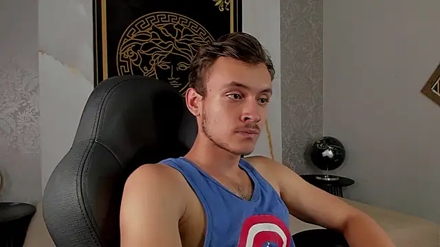 Desmon Clark online show from January 2025 09:40:01 PM