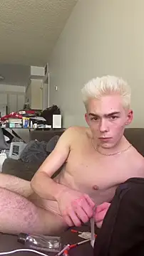 Snapshot of cbuchanan15 chatting on February 2026 04:25:01 PM cbuchanan15 online show from February 2026 04:25:01 PM