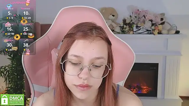 LayriantaVee online show from May 2026 06:42:02 AM
