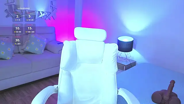 Eliie Ruizz online show from March 2026 03:46:02 AM