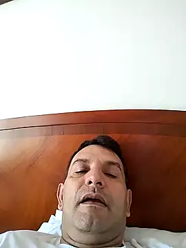 RogueTraveler online show from December 2024 02:55:01 PM