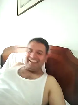 RogueTraveler online show from March 2025 02:26:01 PM