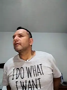 RogueTraveler online show from September 2025 02:57:01 AM