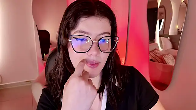 Snapshot of AmberFarrell chatting on February 2026 08:23:02 PM AmberFarrell online show from February 2026 08:23:02 PM