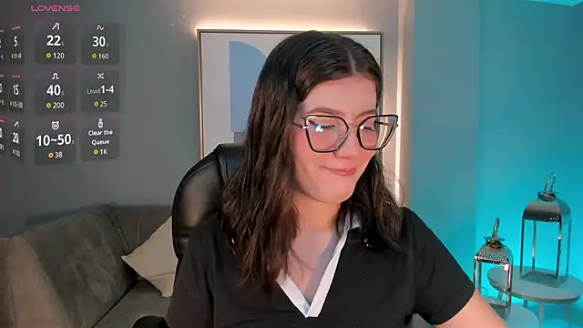 Snapshot of AmberFarrell chatting on February 2026 06:15:02 PM AmberFarrell online show from February 2026 06:15:02 PM