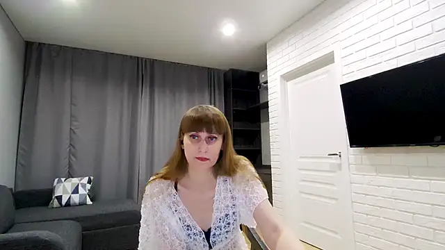Snapshot of Daniella_Lorente chatting on April 2026 09:06:02 PM Daniella Lorente online show from April 2026 09:06:02 PM
