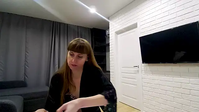 Snapshot of Daniella_Lorente chatting on May 2026 09:45:01 PM Daniella Lorente online show from May 2026 09:45:01 PM