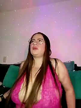 soofy   online show from October 2025 02:47:02 AM