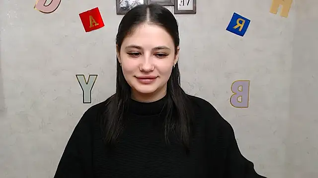 Snapshot of AliceSexyyy_ chatting on February 2025 07:31:01 AM AliceSexyyy  online show from February 2025 07:31:01 AM