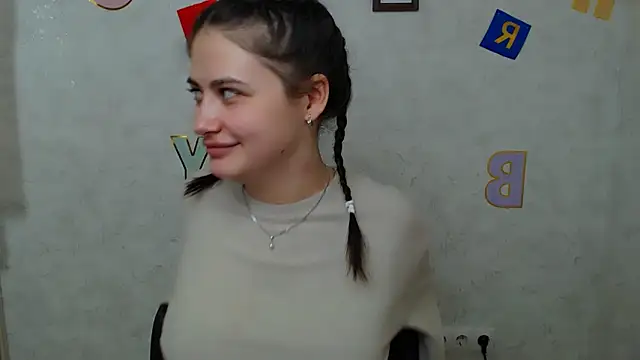 Snapshot of AliceSexyyy_ chatting on March 2025 11:27:02 AM AliceSexyyy  online show from March 2025 11:27:02 AM