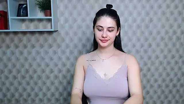 Snapshot of AliceSexyyy_ chatting on September 2025 08:36:02 AM AliceSexyyy  online show from September 2025 08:36:02 AM