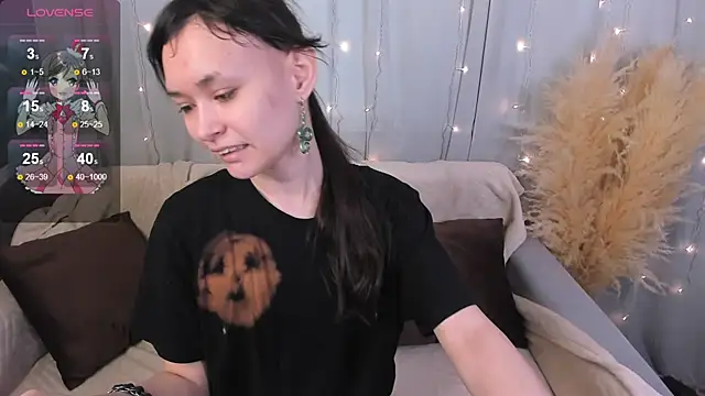 Emily Strikeee online show from January 2025 09:50:02 AM