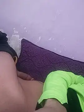 DifficultThought4 online show from January 2026 11:31:01 PM