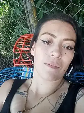 Snapshot of Tefannyy_ chatting on December 2024 07:03:02 PM Tefannyy online show from December 2024 07:03:02 PM