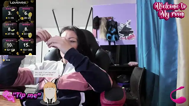 Snapshot of Tefannyy_ chatting on January 2025 11:54:01 PM Tefannyy online show from January 2025 11:54:01 PM