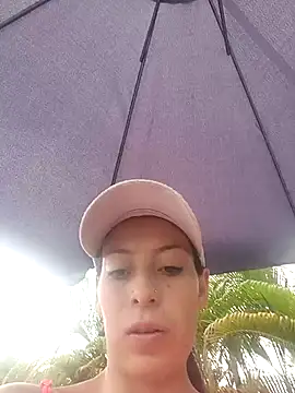 Snapshot of Tefannyy_ chatting on March 2025 02:40:02 PM Tefannyy online show from March 2025 02:40:02 PM