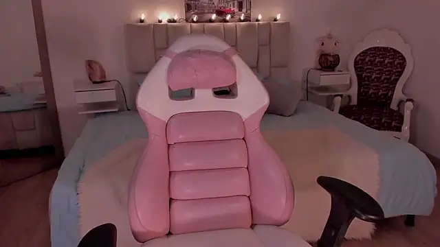 yenny garcia online show from March 2026 06:25:01 PM