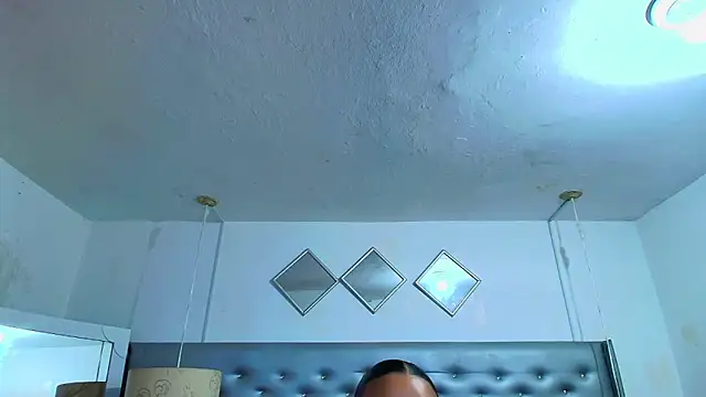 EileenBenzon online show from March 2026 03:17:01 PM