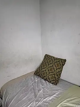 Snapshot of Cositarica_69 chatting on February 2026 12:04:02 AM Cositarica 69 online show from February 2026 12:04:02 AM